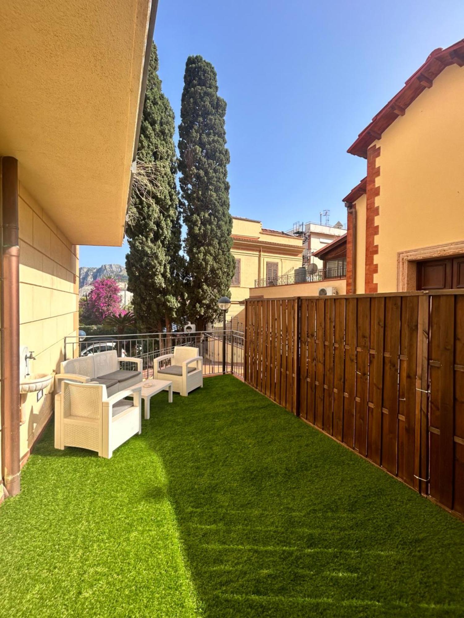 Mondello Suite Apartment Exterior photo
